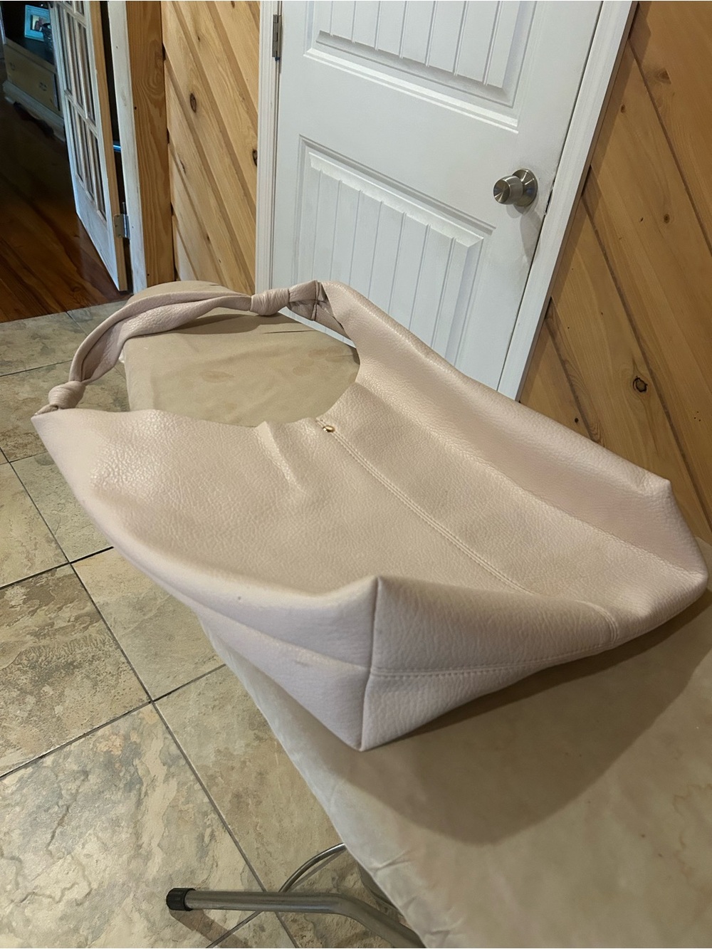 Cream Hobo Shoulder Bag - Stylish Everyday Tote